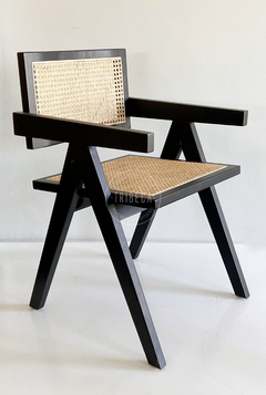 Silla Jeanneret Negra - K692R/BN - tienda online
