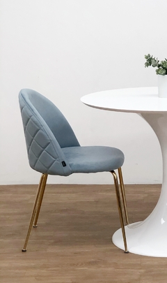 Silla Sybil Azul Aero Base Dorada DC608AA en internet