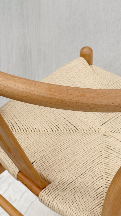 Silla Wishbone Varnish - K579 en internet