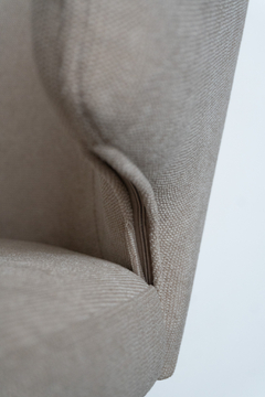 Silla Elum Beige Base Negra - DC259BE - comprar online