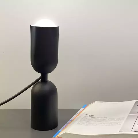 Lampara Yuka de Mesa - (copia)