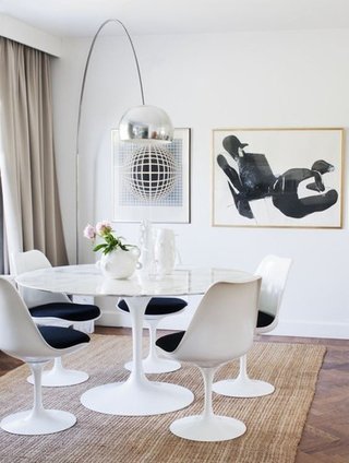 Mesa Tulip Sarineen Redonda Comedor Laca - Alto Impacto - comprar online