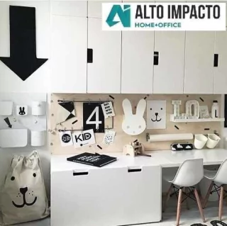 Escritorio Infantil 100 + 2 Silla Eames Kids - Alto Impacto en internet