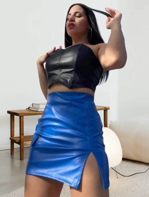 POLLERA ENGOMADA BOLSILLO en internet