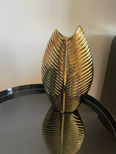Florero dorado
