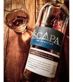 SCAPA GLANSA 750 cc