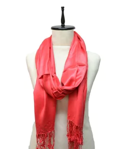 Imagen de PASHMINA SATINADA LISA CON FLECOS