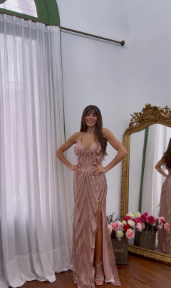 Vestido Praga rose gold con tajo - comprar online