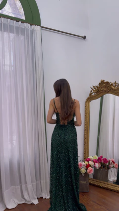 Vestido Asturias verde esmeralda - Coronadas De Gloria
