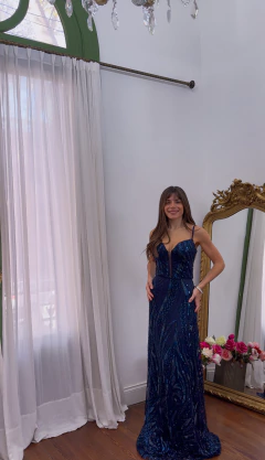 Vestido Qatar azul noche en internet