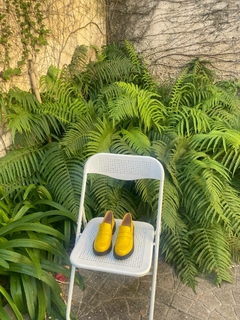 MOCASIN LUCHA AMARILLO en internet