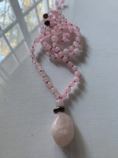 Japamala | Quartzo Rosa + ponto de Ágata na internet