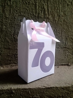Caja con Número o Inicial calada y acetato en internet