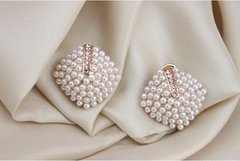 comprar Brinco mini pérolas com zircônias