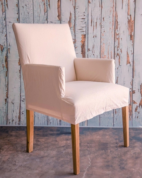 Silla Vestida con Apoyabrazos