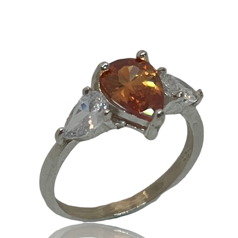 Anillo en Plata 925 Topacio Champagne.
