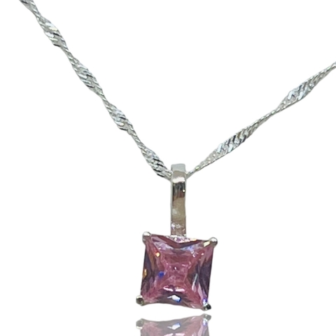 Cadena y Dije de Rosa de Francia.