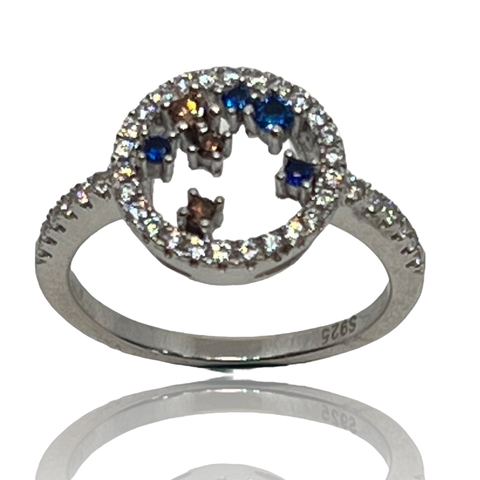 Anillo de Plata 925 y Rodinado en Oro Blanco 18klts y Circoñas, Zafiros Etc..