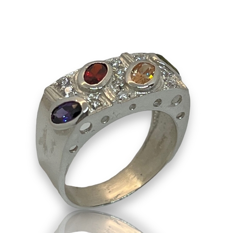 Anillo de Plata 925 y Circoñas Cubicas.