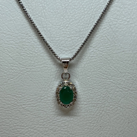 Cadena de Plata 925, Rodinada en Oro Blanco Con Circoñas y Agata Verde.