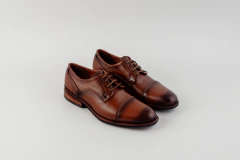 ZAPATO ACORDONADO CON RECORTE (FAU-BARCELONA57)