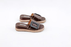 ZUECO TACO CHINO BAJO CON HEBILLA (AM-ROXAN60) - comprar online