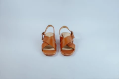 SANDALIA CHATA TIRAS CRUZADAS ANCHAS (EA24-57) - comprar online