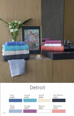 TOALLON GIGANTE ARCO IRIS DETROIT 500 GRS 90X160 CM (A2141-4)