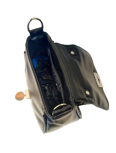 ART. 5078 CARTERA PEQUEÑA EN "PU CHAROL CROCO NEGRO" en internet
