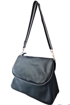 ART. 5063 BANDOLERA/CARTERA MEDIANA EN "PU SINTETICO NEGRO"