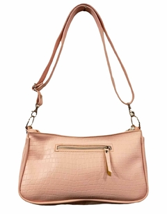 ART. 5067 CARTERA/BANDOLERA EN "CROCO SINTETICO ROSA" en internet