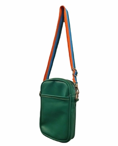 ART. 5069 BANDOLERA/PORTACELULAR EN "PU SINTETICO VERDE BENETTON"