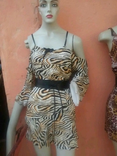 Vestidos com eatampas maravilhozas e mas sao varioa modelo
