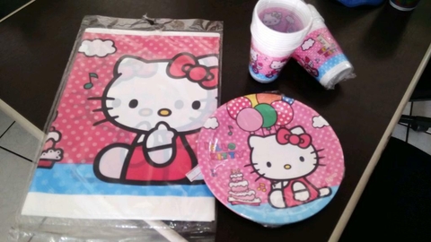 Kit hello kitty com 3 peças