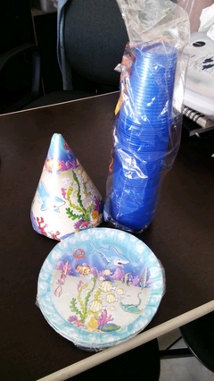 Kit aniversario com 3 peças bailarina, bonecas fundo do mar na internet