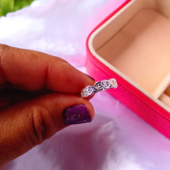 Anel Folheado detalhes com Zircônia Cristal com 30 milésimos de Prata - comprar online