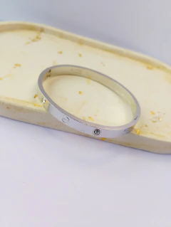 Bracelete Cartier em Aço inox prata na internet