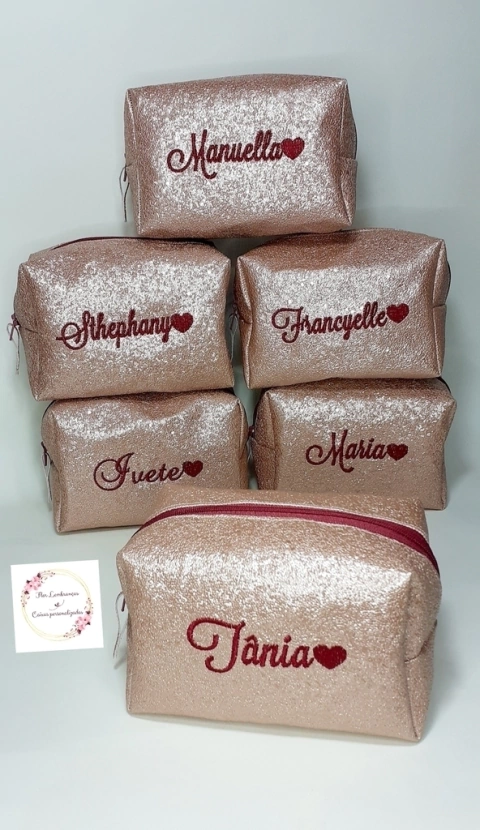 Necessaire-glitter-rose-bordado-marsala