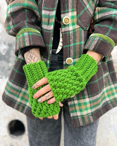 Miton Jade