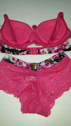 Conjunto com Calesson Floral - comprar online