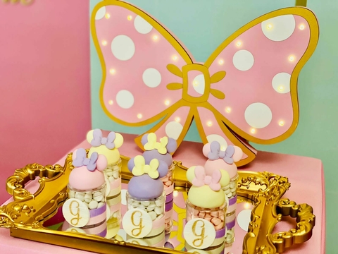 Cartel luminoso “Moño"