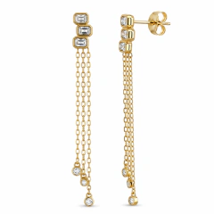Brinco Longo 3 Zircônias Retangulares e Correntes Folheado a Ouro 18K — moderno, delicado e cheio de movimento. - comprar online