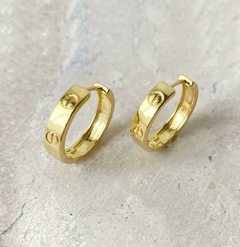 BRINCO ARGOLA PARAFUSO PEQUENA BANHO OURO SEMIJOIA - comprar online