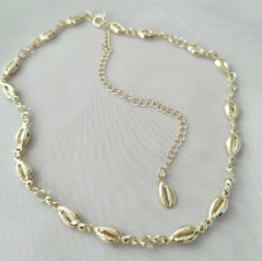 GARGANTILHA CHOKER MINI BÚZIO BANHO OURO SEMIJOIA