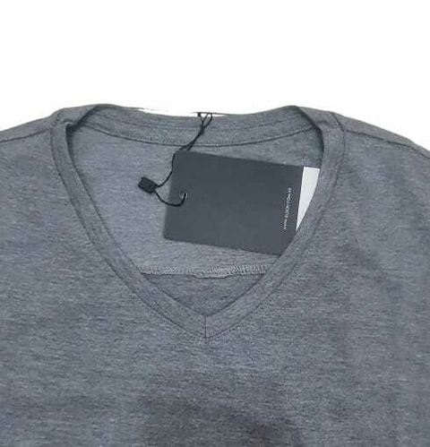 Remera Basica Escote V