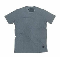 Remera Basica Escote V - comprar online