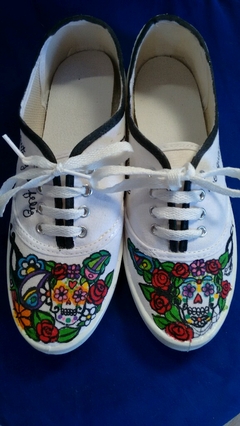 Calaveras mexicanas con frase perdonalizada