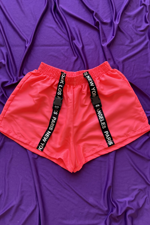 Short fivela rosa estilo tumblr moda gringa