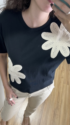 T-Shirt Luma na internet
