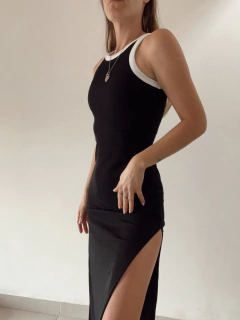 Imagen de Vestido combinado con tajo